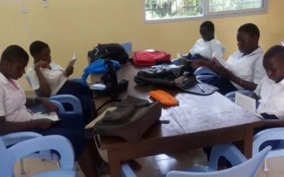 CÔTE D’IVOIRE – Financer l’achat de tables et de chaises pour la cantine de Béoumi